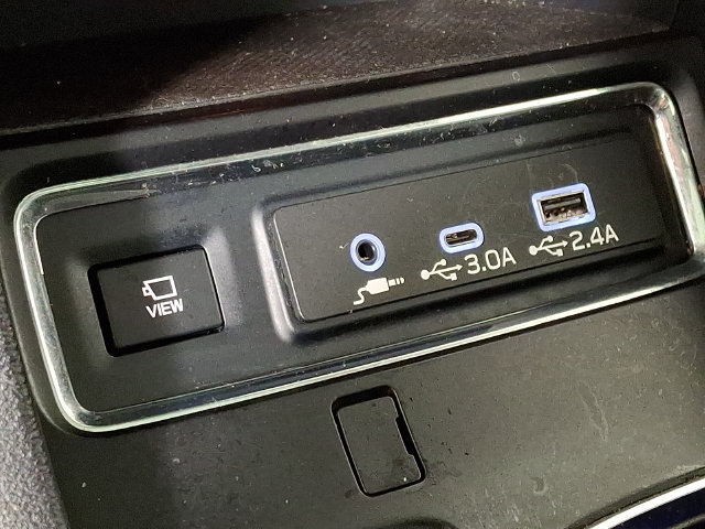 Used 2024 Subaru Ascent Limited w/ Technology Package AWD/4WD image 24