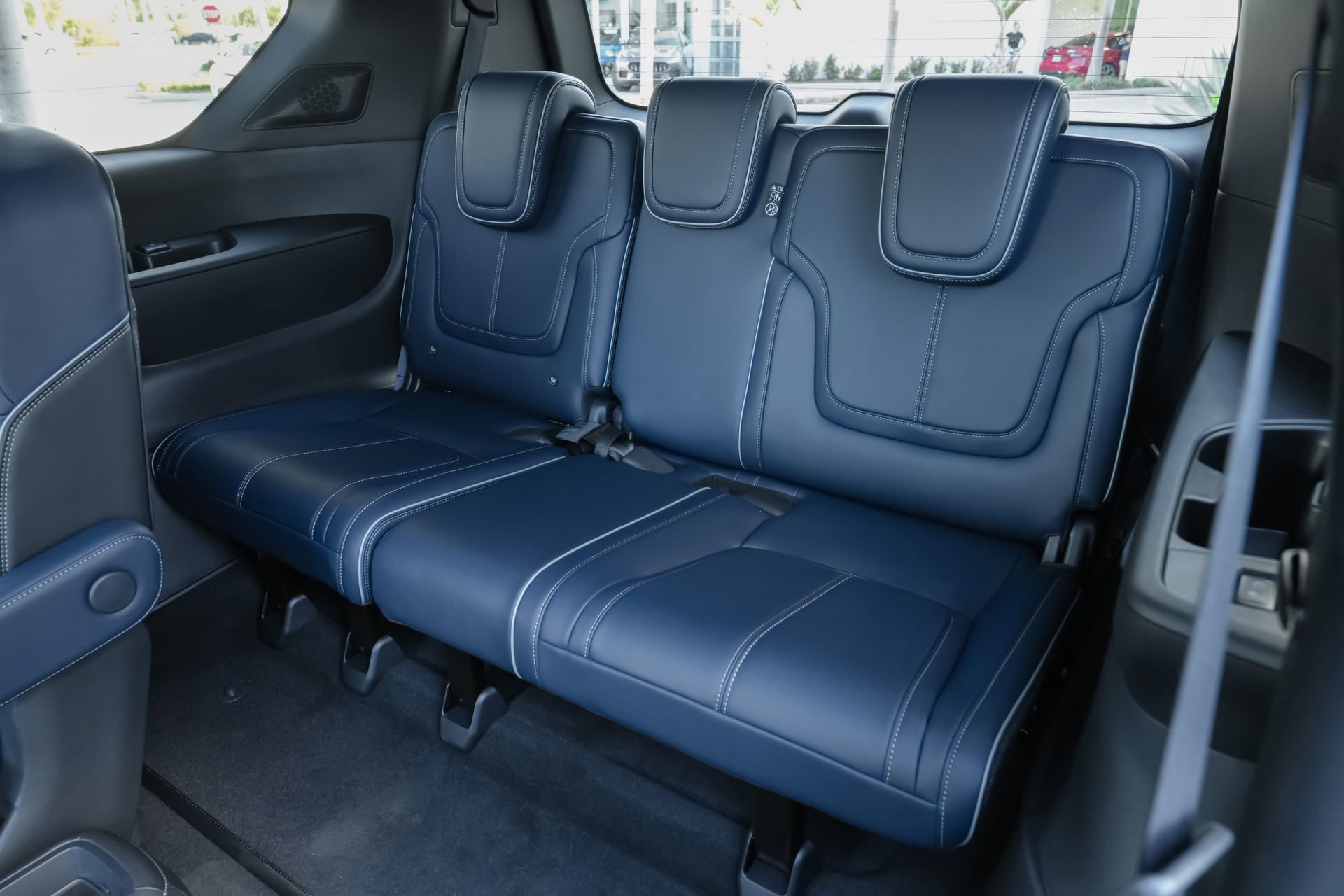 New 2026 INFINITI QX80 4WD w/ Sport Exterior Package image 35