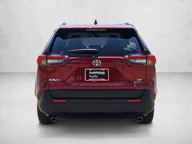 Used 2025 Toyota RAV4 LE AWD/4WD image 8