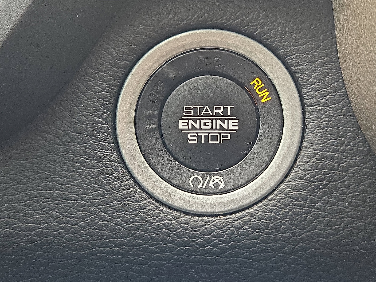 Used 2019 RAM 1500 Laramie image 23