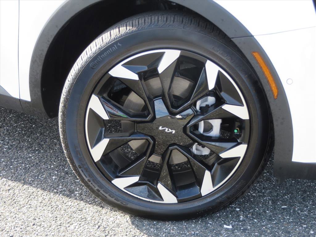 Used 2025 Kia Sorento SX image 7
