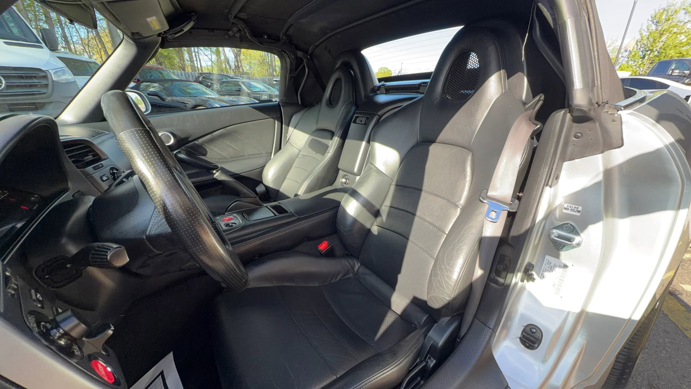 Used 2002 Honda S2000 image 16