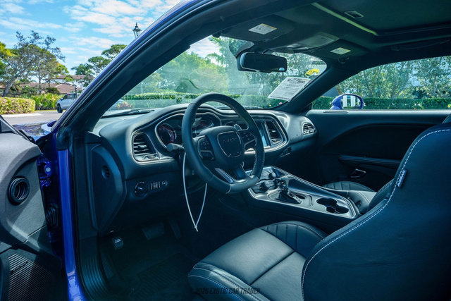 Used 2016 Dodge Challenger SRT Hellcat RWD image 50