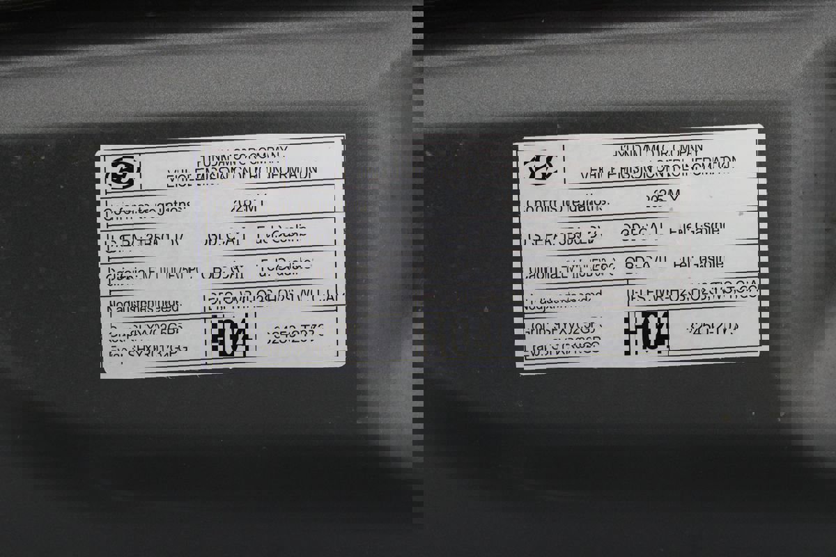 Used 2025 Genesis G70 2.5T image 37