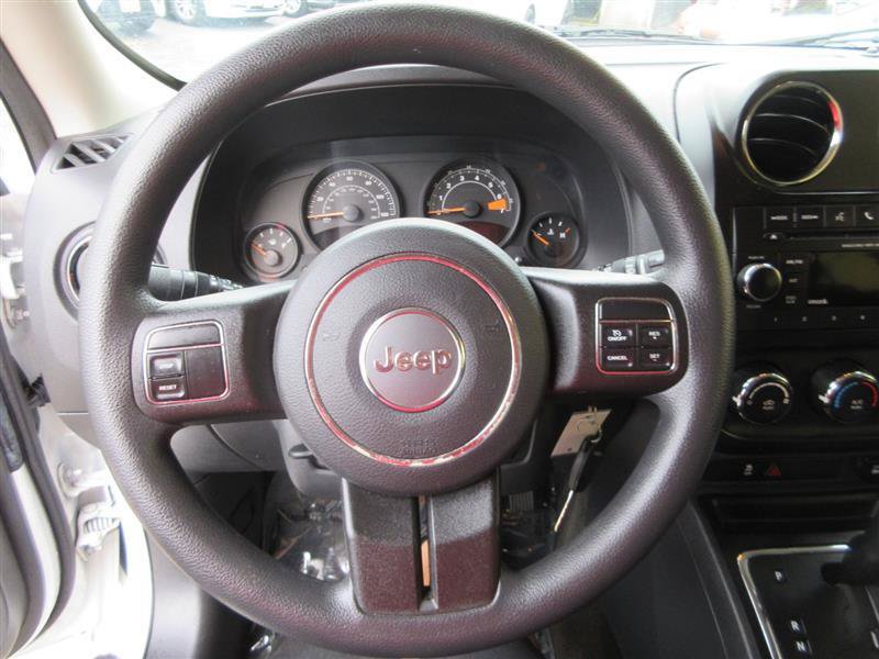 Used 2017 Jeep Patriot Sport w/ Power Value Group FWD image 15