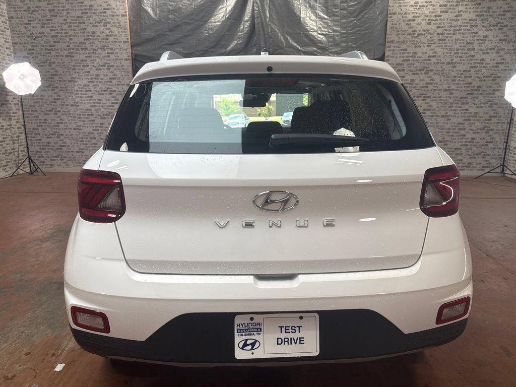 New 2026 Hyundai Venue SEL FWD image 6