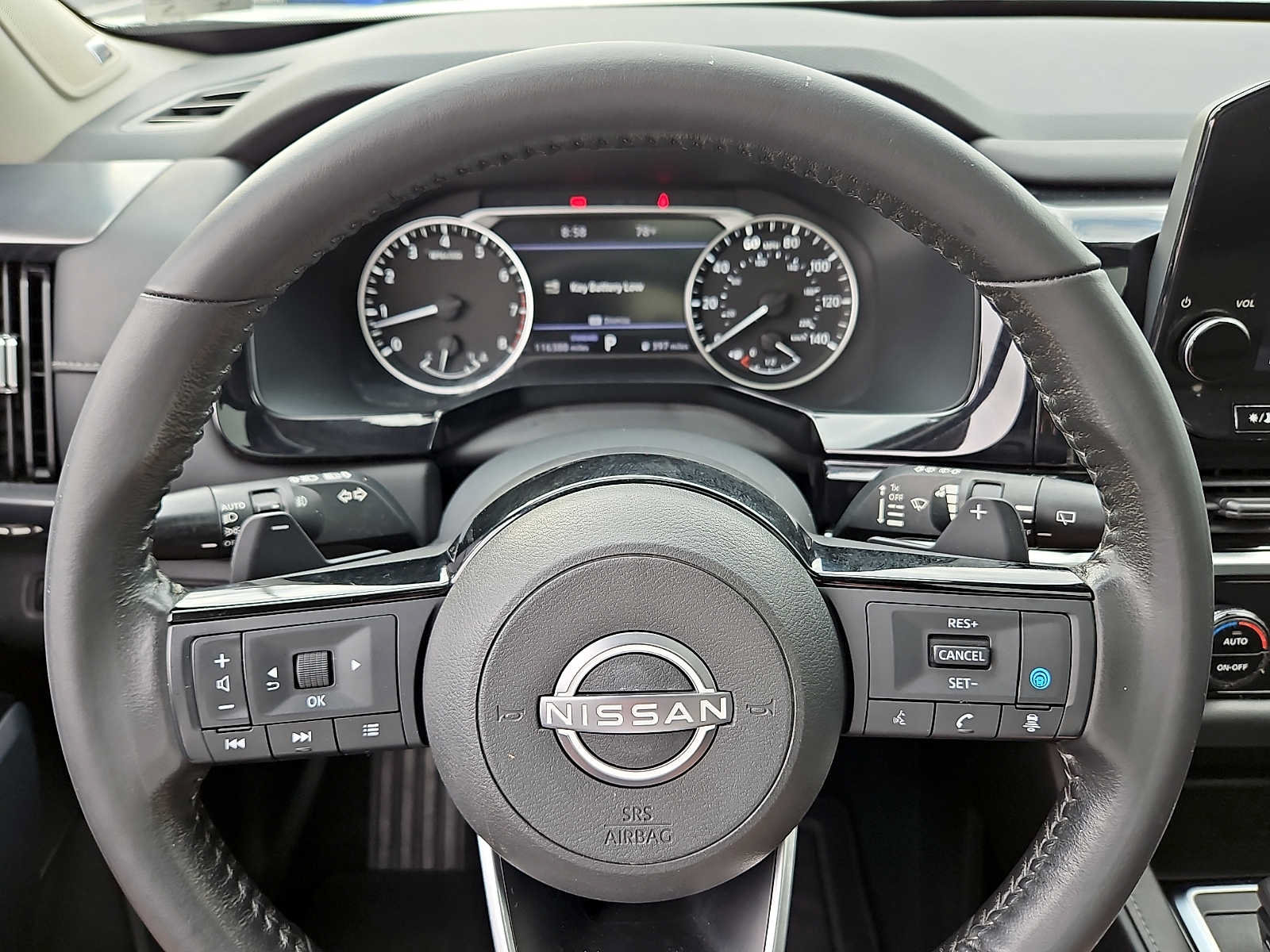 Used 2022 Nissan Pathfinder SL w/ SL Premium Package FWD image 21