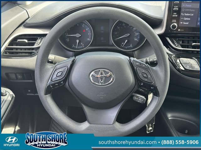 Used 2021 Toyota C-HR LE FWD image 15