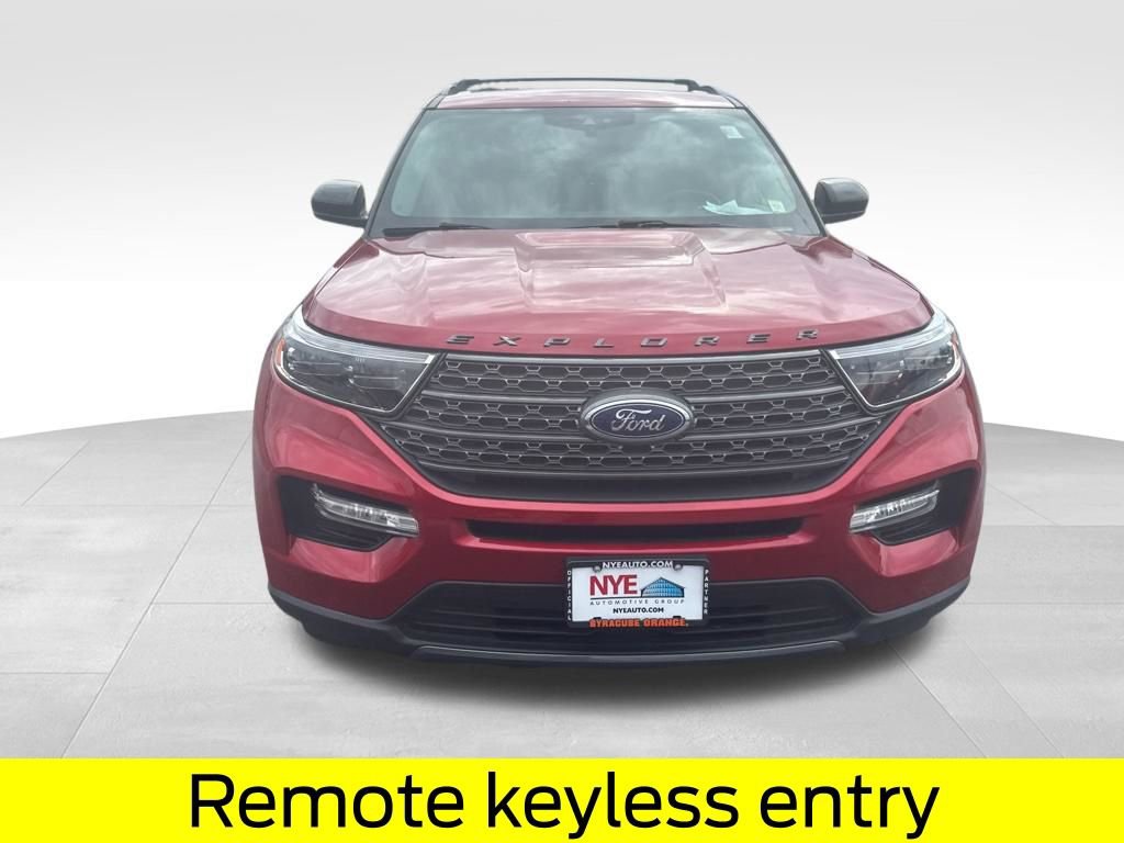 Certified 2022 Ford Explorer XLT w/ Equipment Group 202A image 9