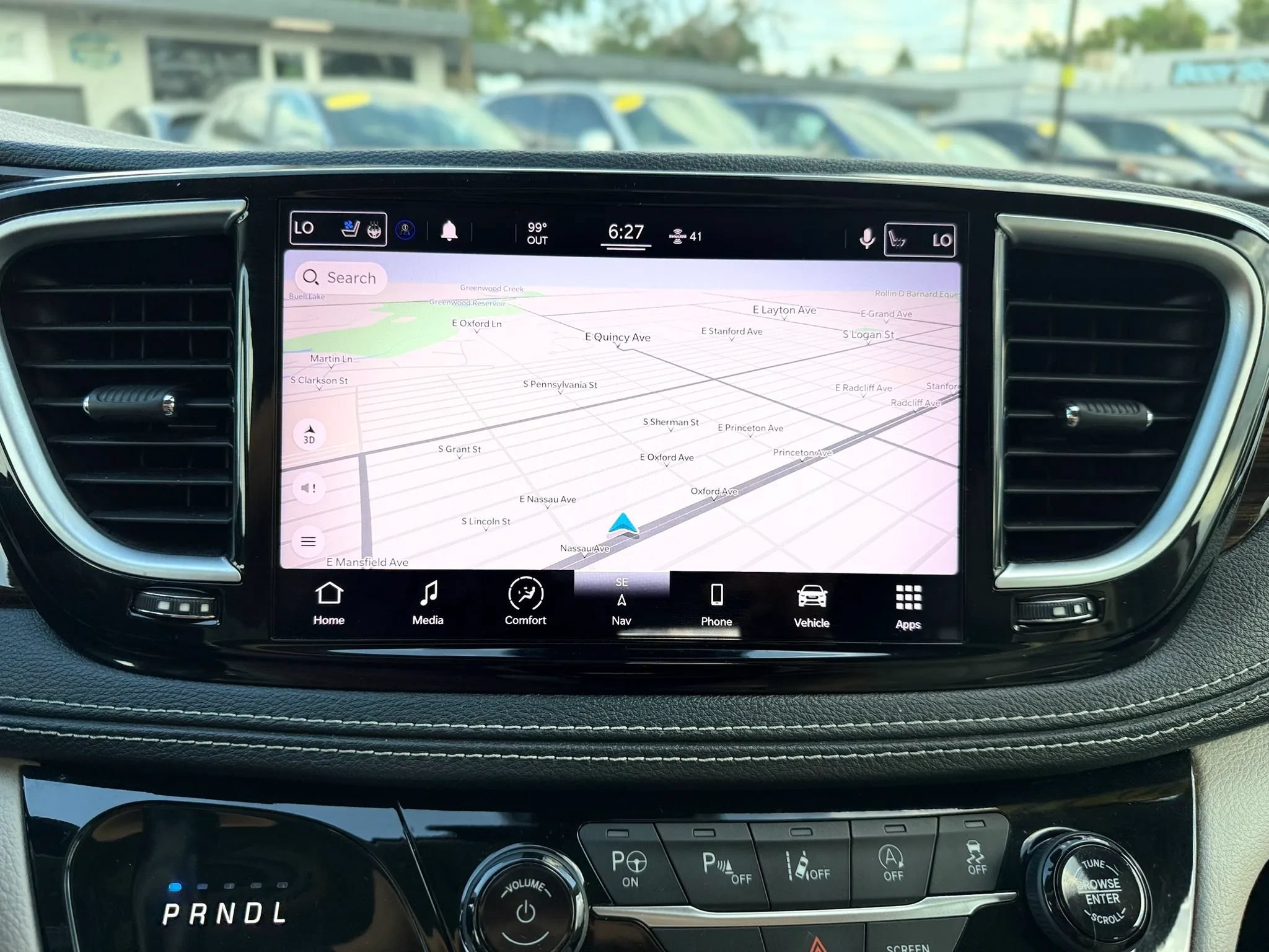 Used 2021 Chrysler Pacifica Limited w/ Premium & Safety Sphere Group AWD/4WD image 38