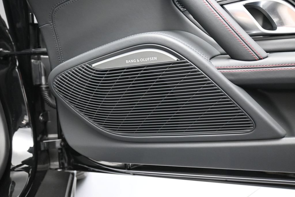 Used 2023 Audi R8 V10 performance w/ Carbon Exterior Package RWD image 23