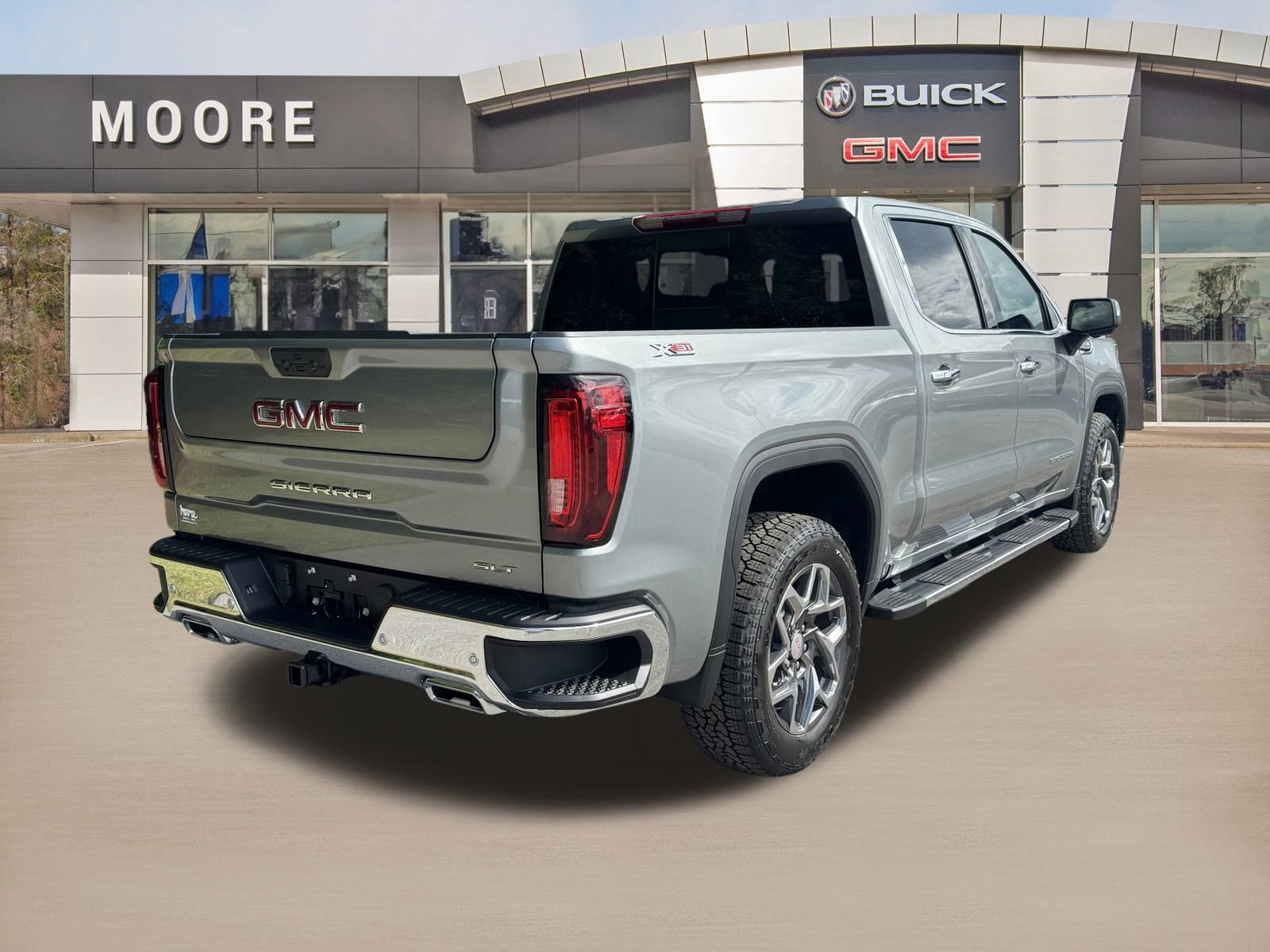 New 2026 GMC Sierra 1500 SLT w/ SLT Premium Plus Package image 4