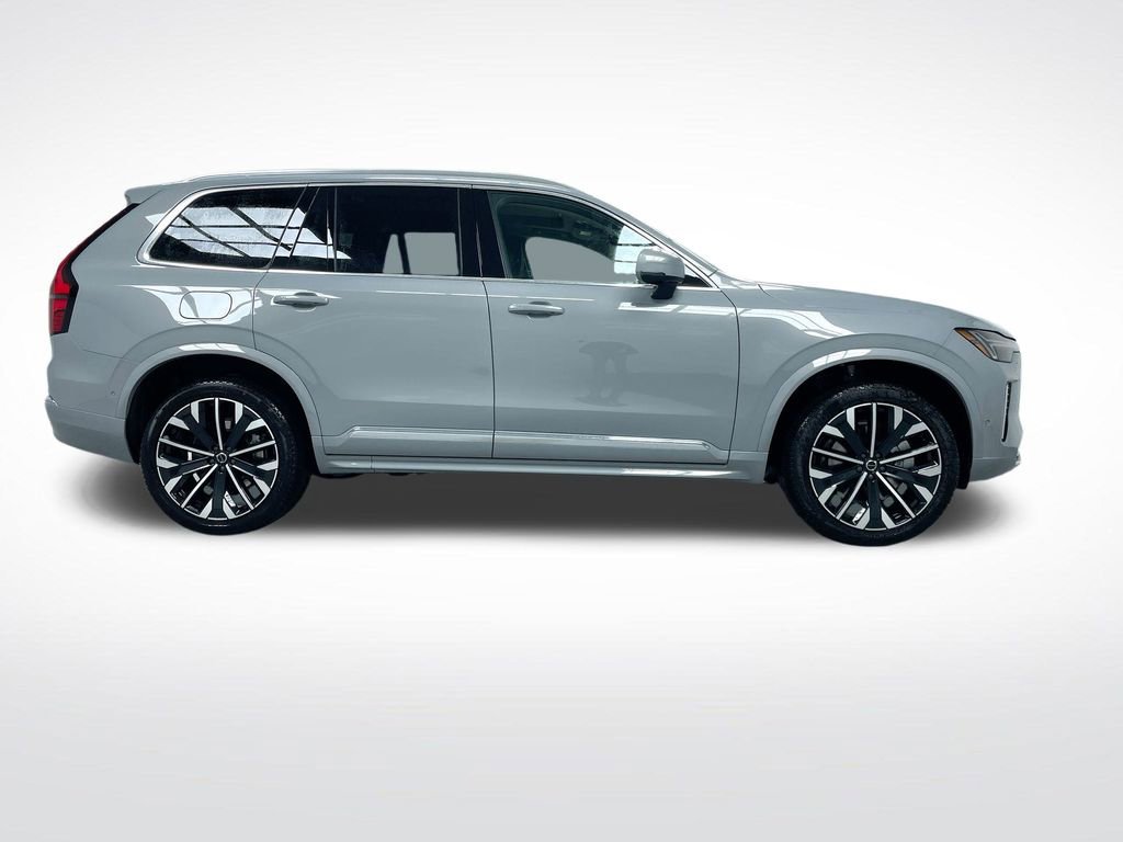New 2026 Volvo XC90 B6 Plus w/ Protection Package Premier image 2