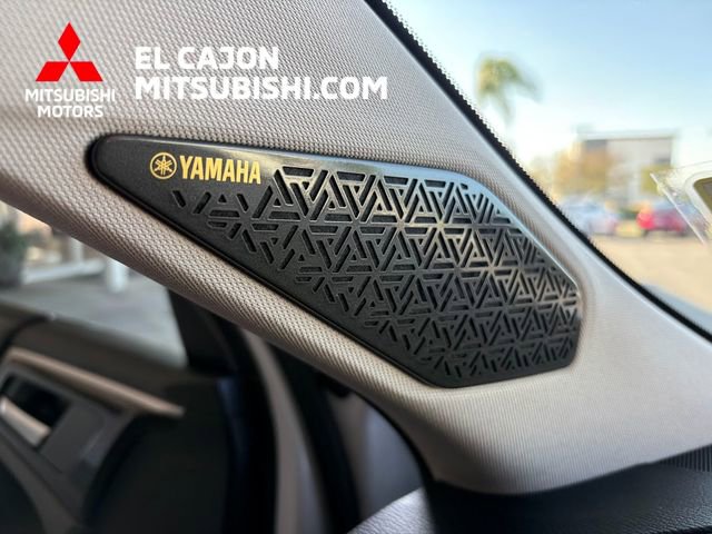 Used 2025 Mitsubishi Outlander SE image 23