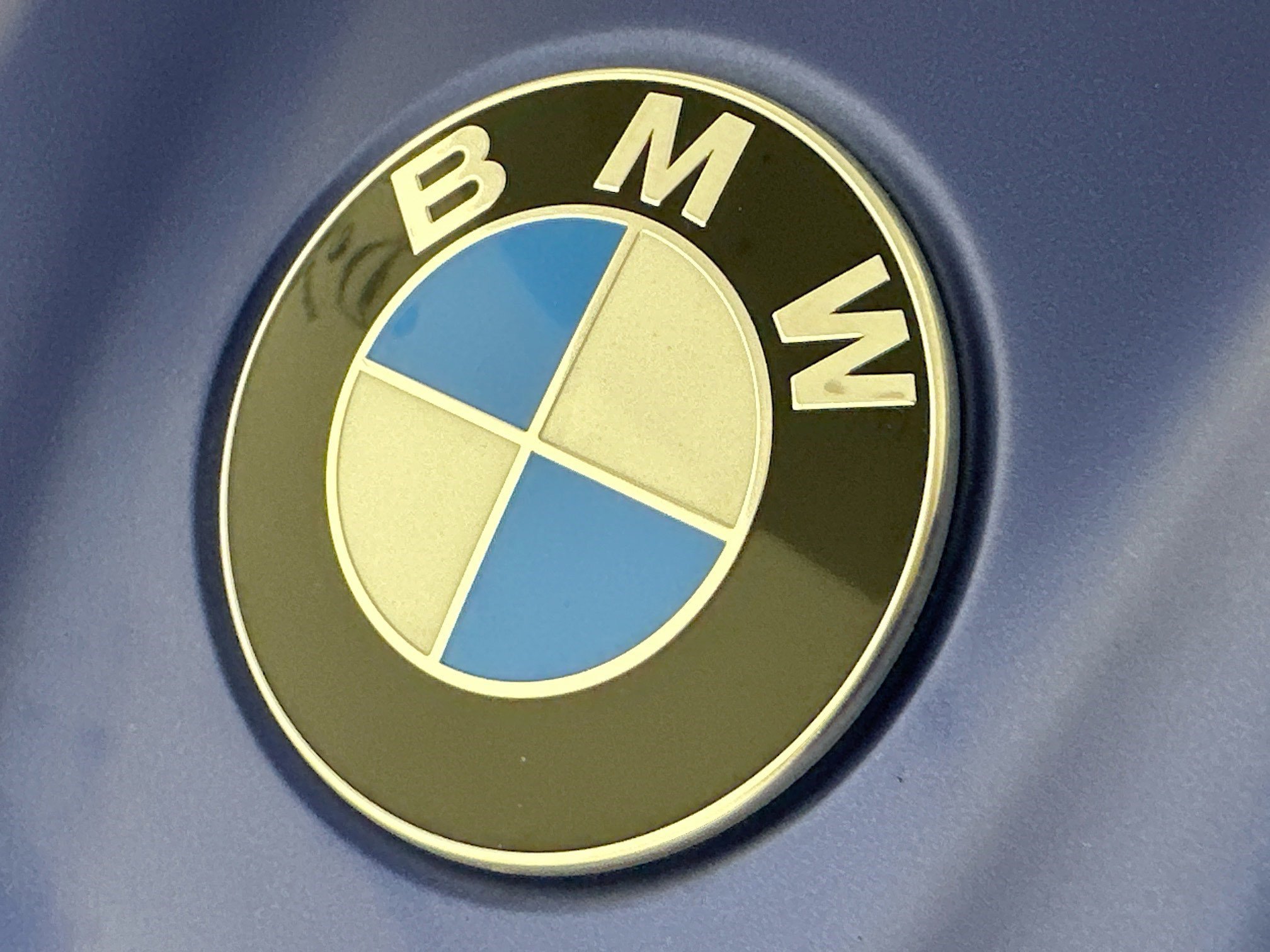 Used 2022 BMW M3 w/ M Carbon Exterior Package image 34