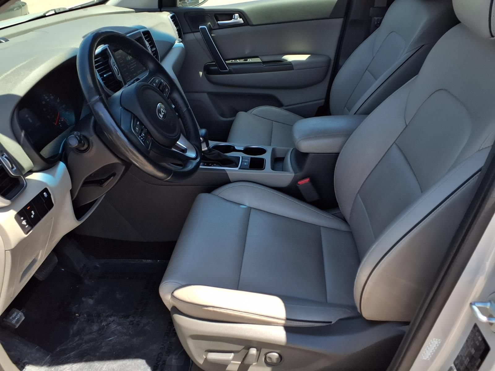 Used 2017 Kia Sportage EX w/ EX Premium Package FWD image 16