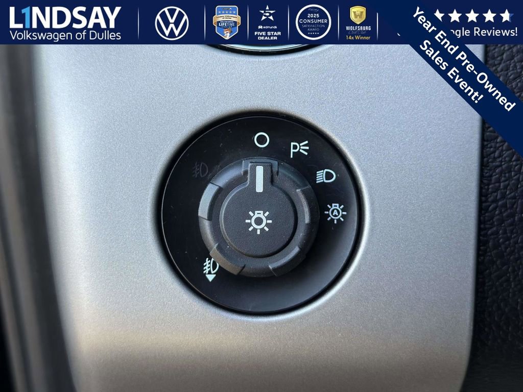 Used 2016 Ford Expedition Limited w/ Equipment Group 301A image 25