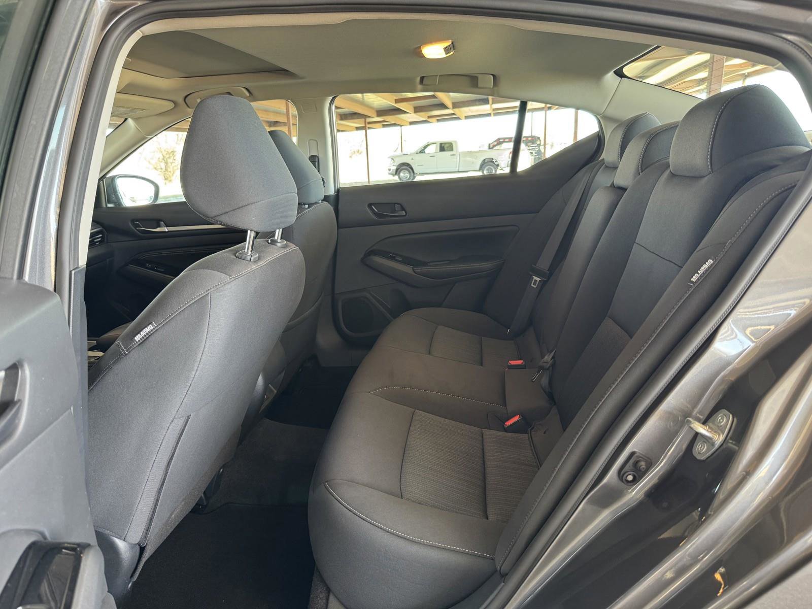 Used 2023 Nissan Altima 2.5 SV w/ SV Premium Package image 29