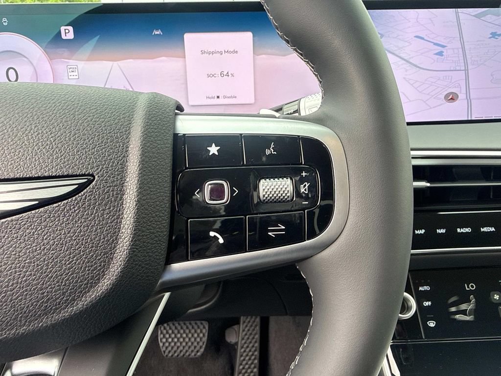 New 2026 Genesis GV70 2.5T AWD/4WD image 25
