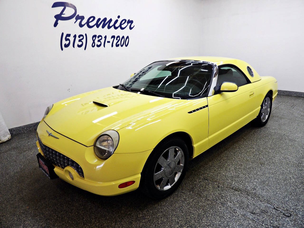 Used 2002 Ford Thunderbird RWD image 1