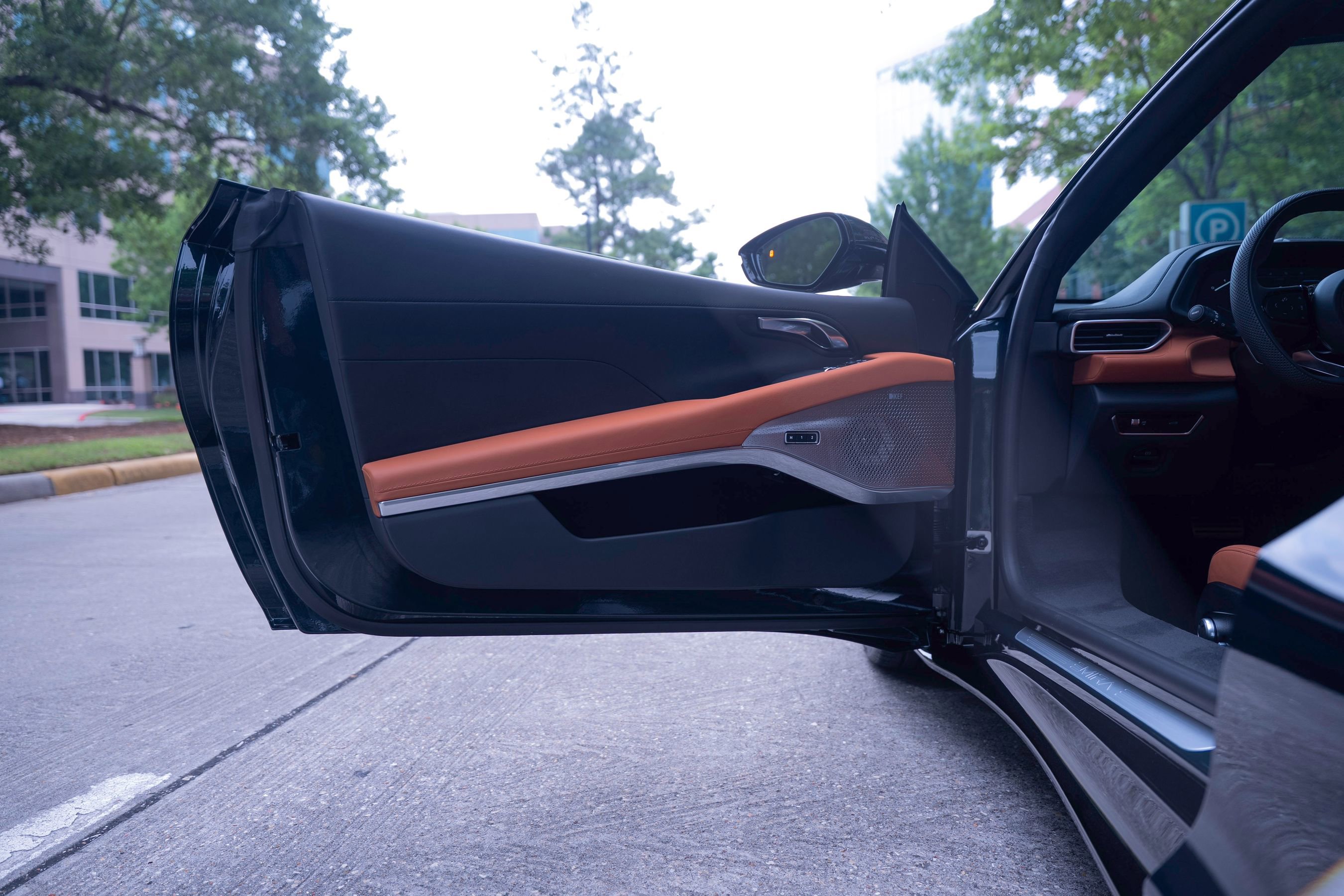 New 2026 Lotus Emira SE RWD image 7