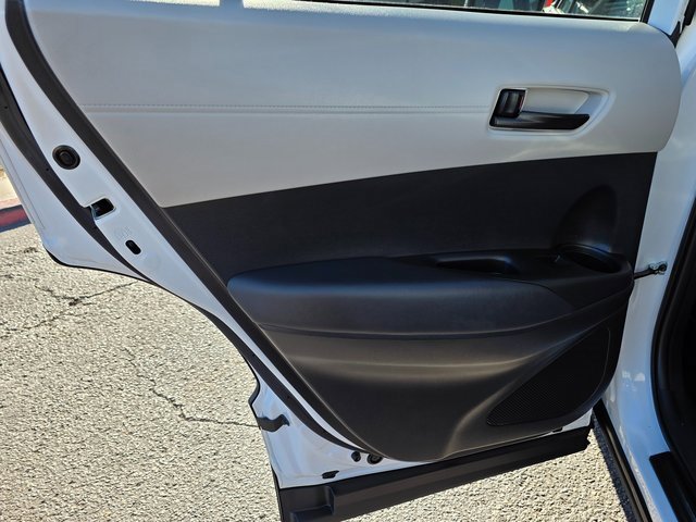 Used 2022 Toyota Corolla Cross LE image 18