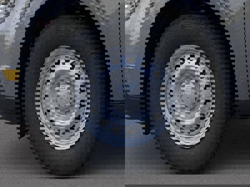 New 2025 Ford Maverick XL image 20