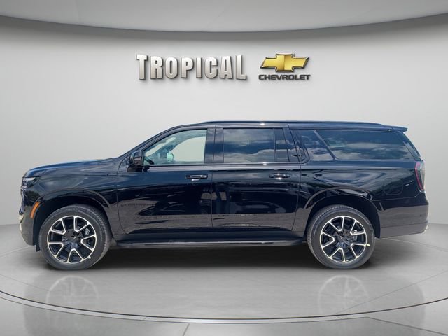 New 2026 Chevrolet Suburban RST w/ Comfort Package RWD image 2