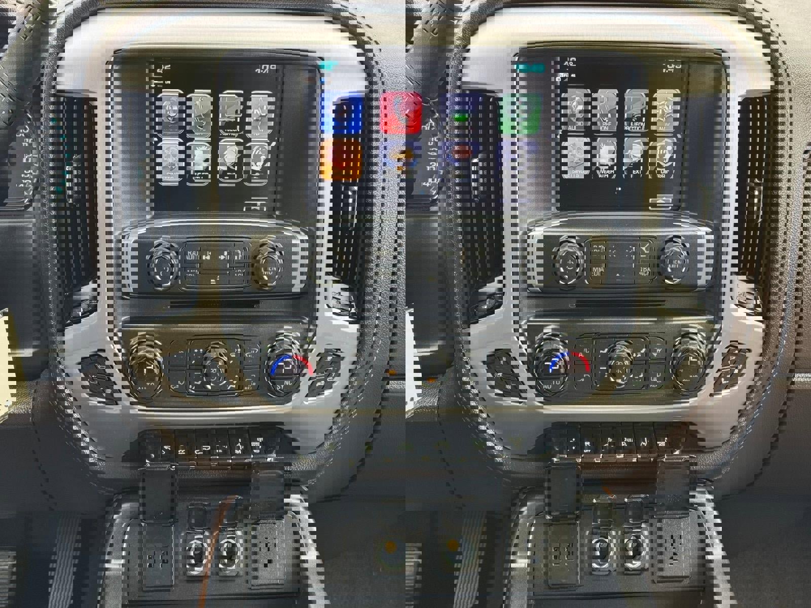 Used 2018 GMC Sierra 2500 SLT w/ Duramax Plus Package image 9