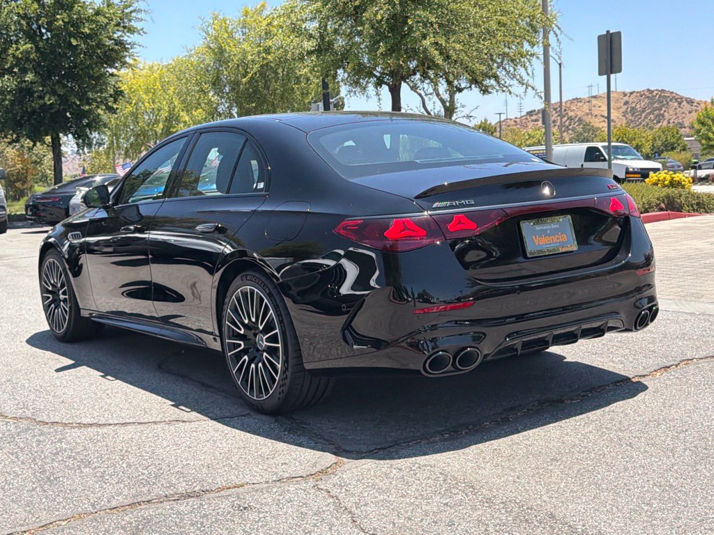 New 2026 Mercedes-Benz E 53 AMG e 4MATIC Sedan image 10