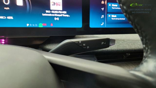 Used 2025 Lucid Air Touring AWD/4WD image 41