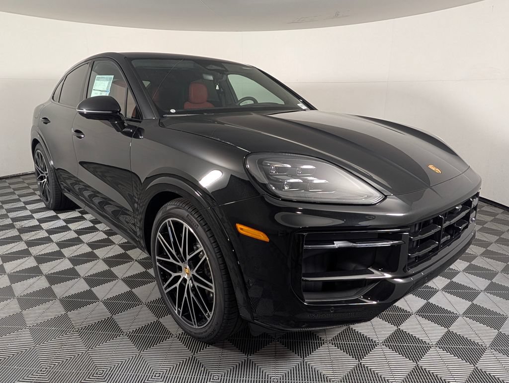 New 2026 Porsche Cayenne GTS AWD/4WD image 9