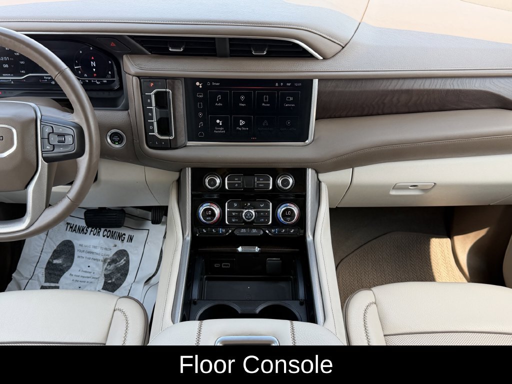 Used 2024 GMC Yukon XL Denali RWD image 13