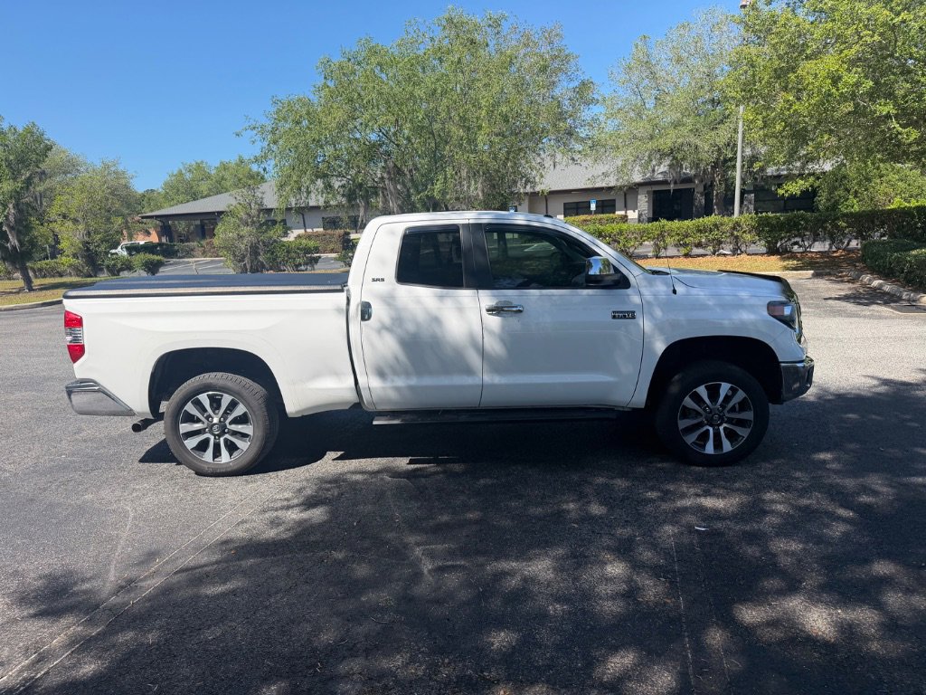 Used 2018 Toyota Tundra SR5 w/ SR5 Upgrade Package image 7