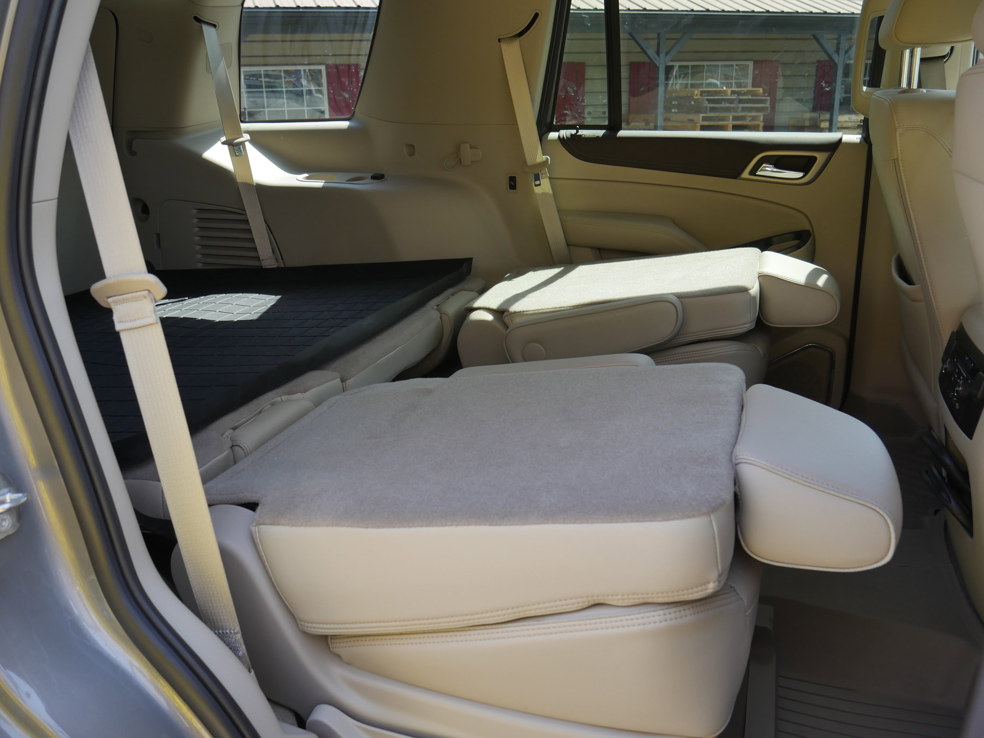 Used 2019 GMC Yukon Denali w/ Open Road Package AWD/4WD image 29