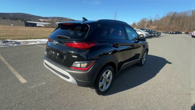Used 2023 Hyundai Kona SEL image 8