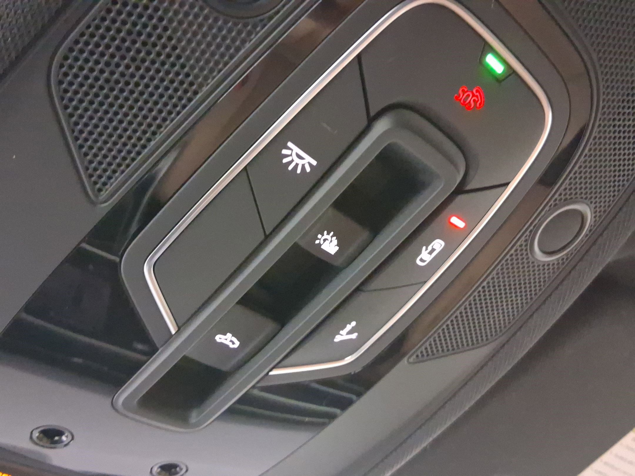 Used 2021 Audi Q8 Premium Plus w/ Premium Plus Package image 16