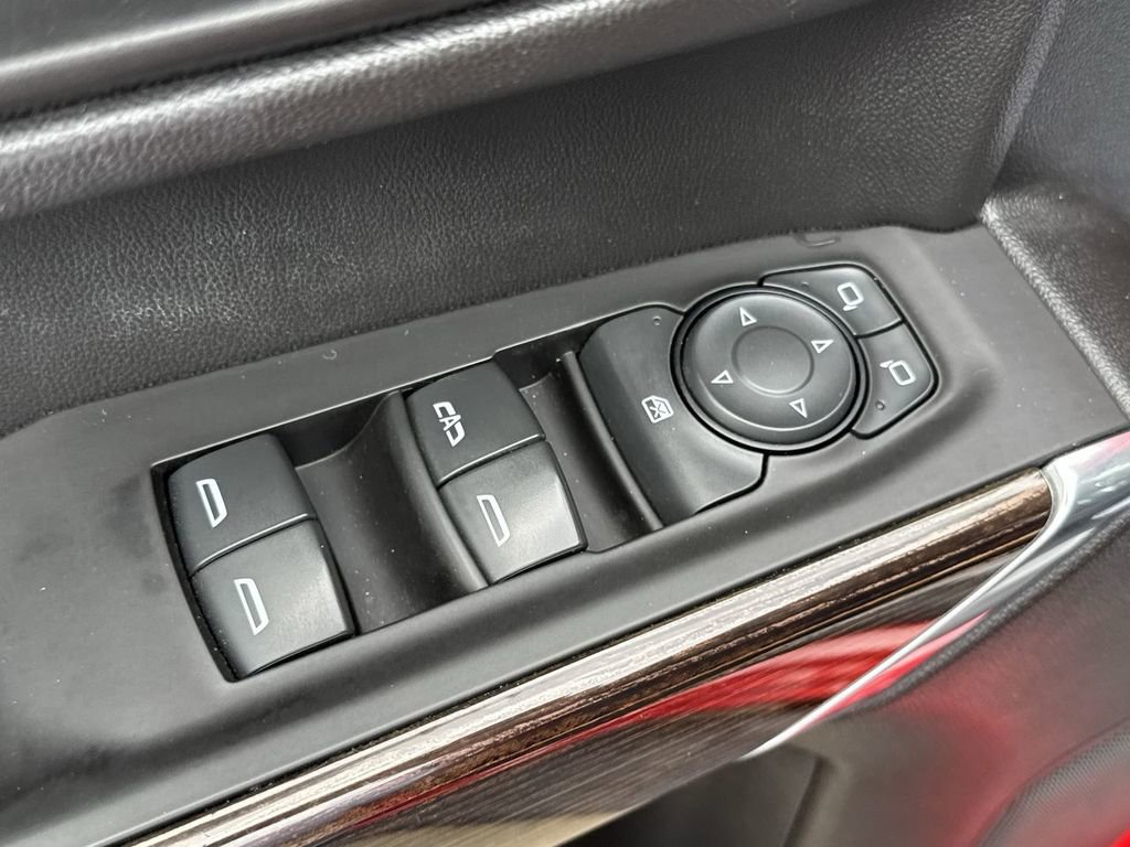 Used 2020 GMC Sierra 1500 Elevation w/ Elevation Value Package AWD/4WD image 25