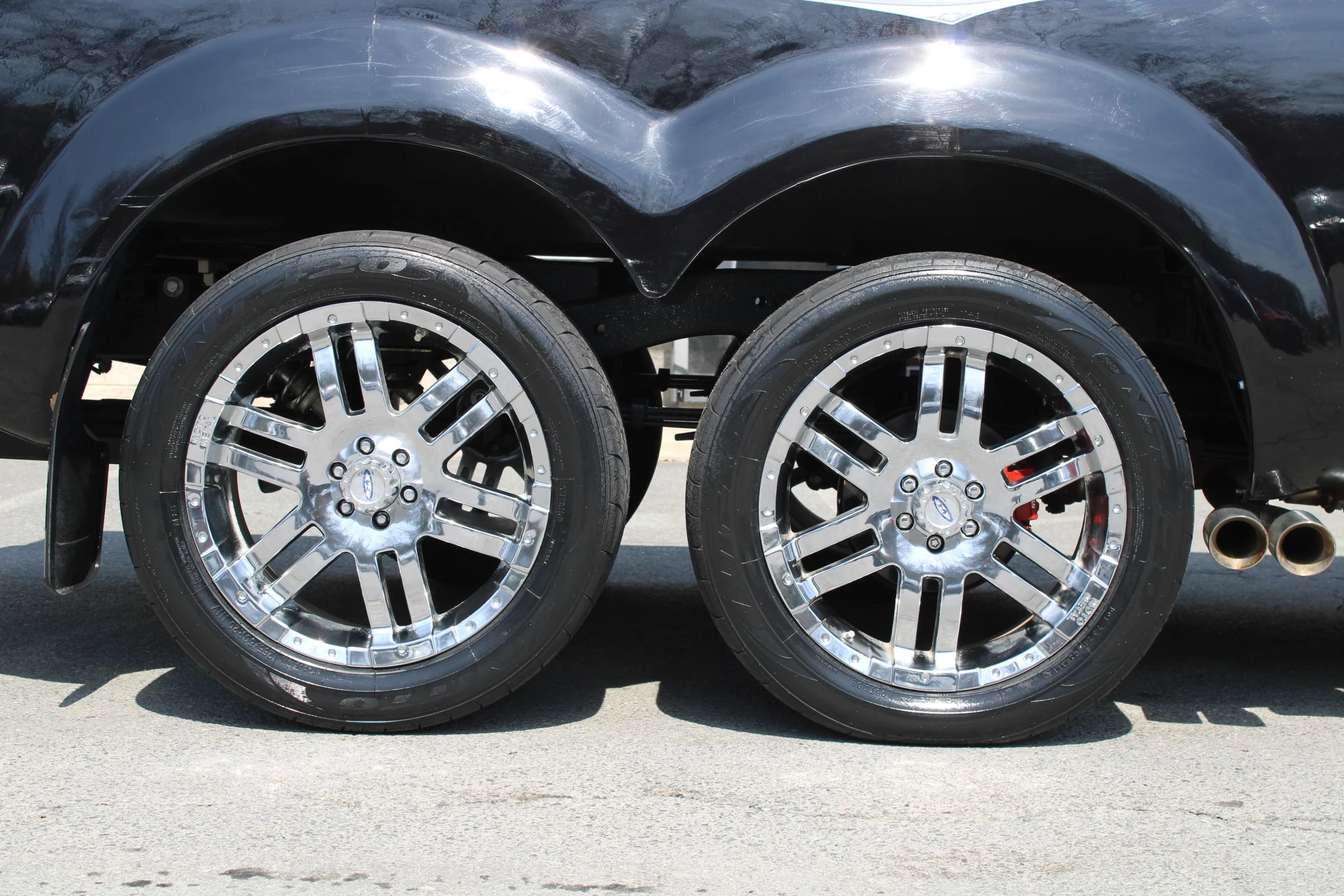 Used 2010 Nissan Frontier SE w/ SE Value Truck Pkg RWD image 26
