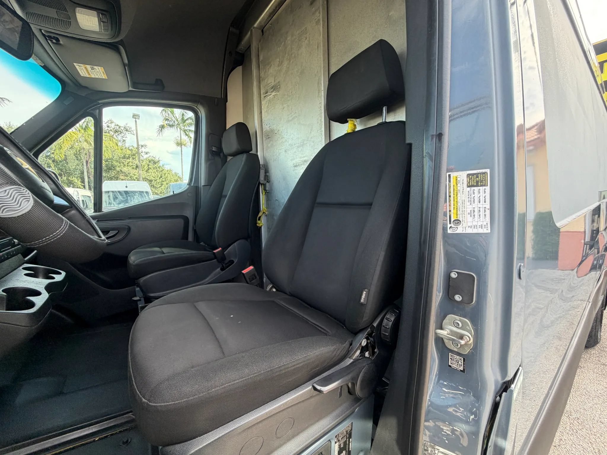 Used 2019 Mercedes-Benz Sprinter 170 image 13