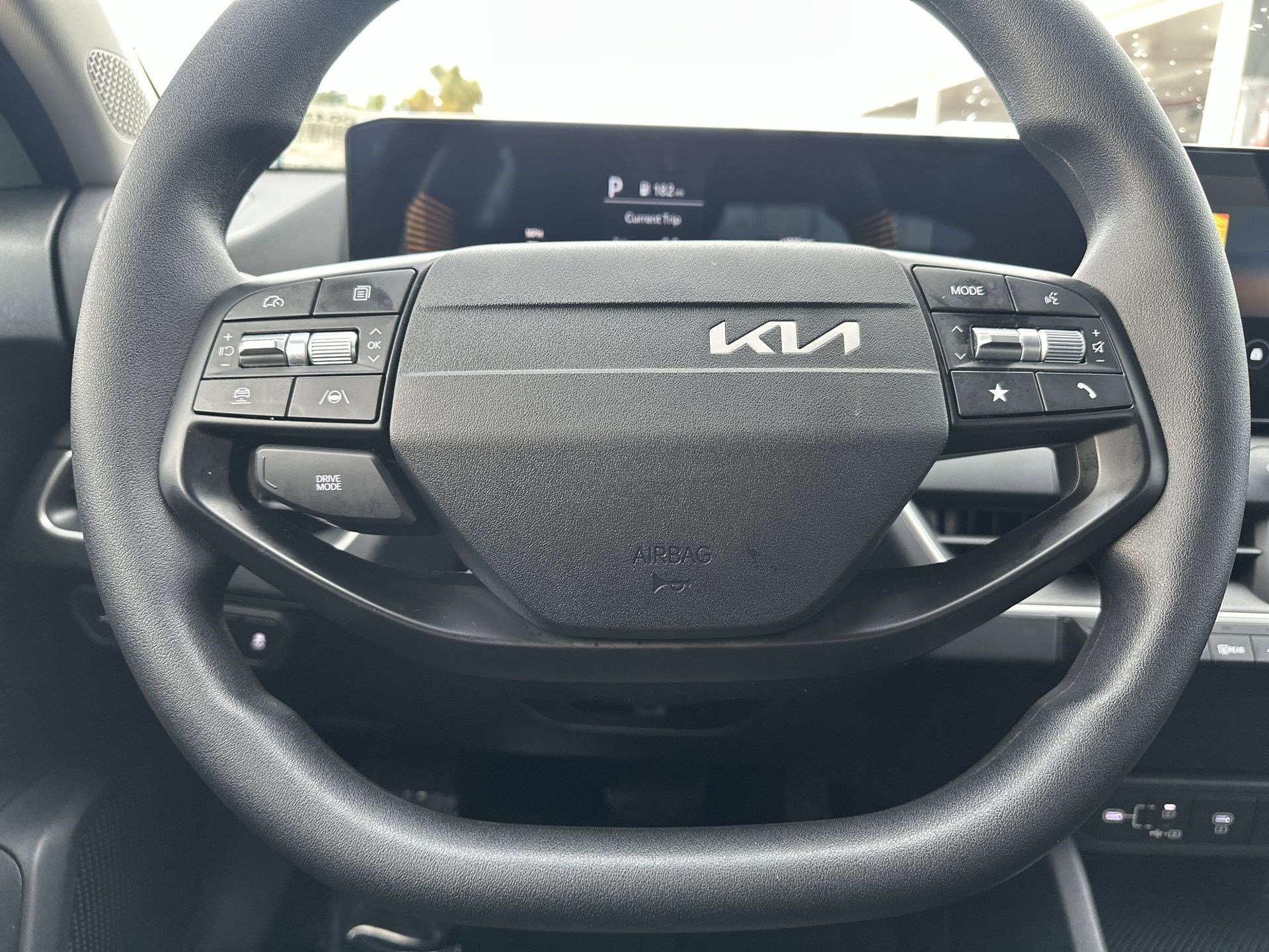 Certified 2025 Kia K4 LXS image 11