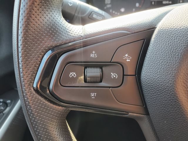 Certified 2024 Chevrolet Trax LS w/ LS Convenience Package FWD image 21