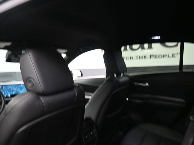 Used 2025 Cadillac XT4 Premium Luxury AWD/4WD image 24