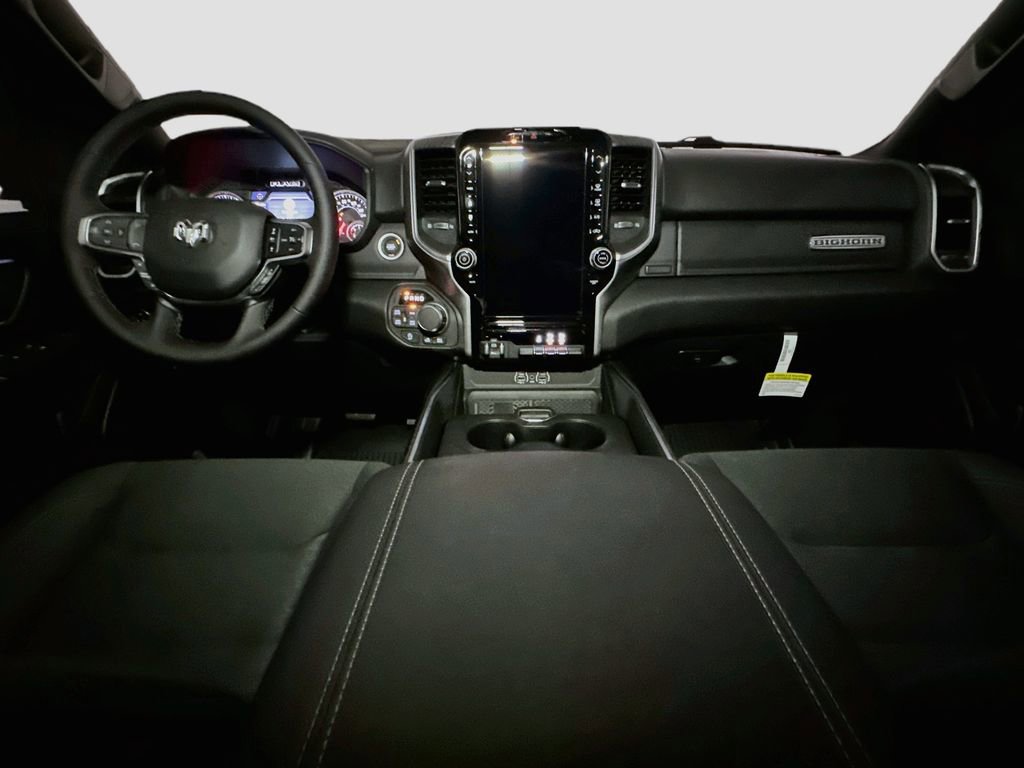 New 2026 RAM 1500 4x4 Crew Cab image 6