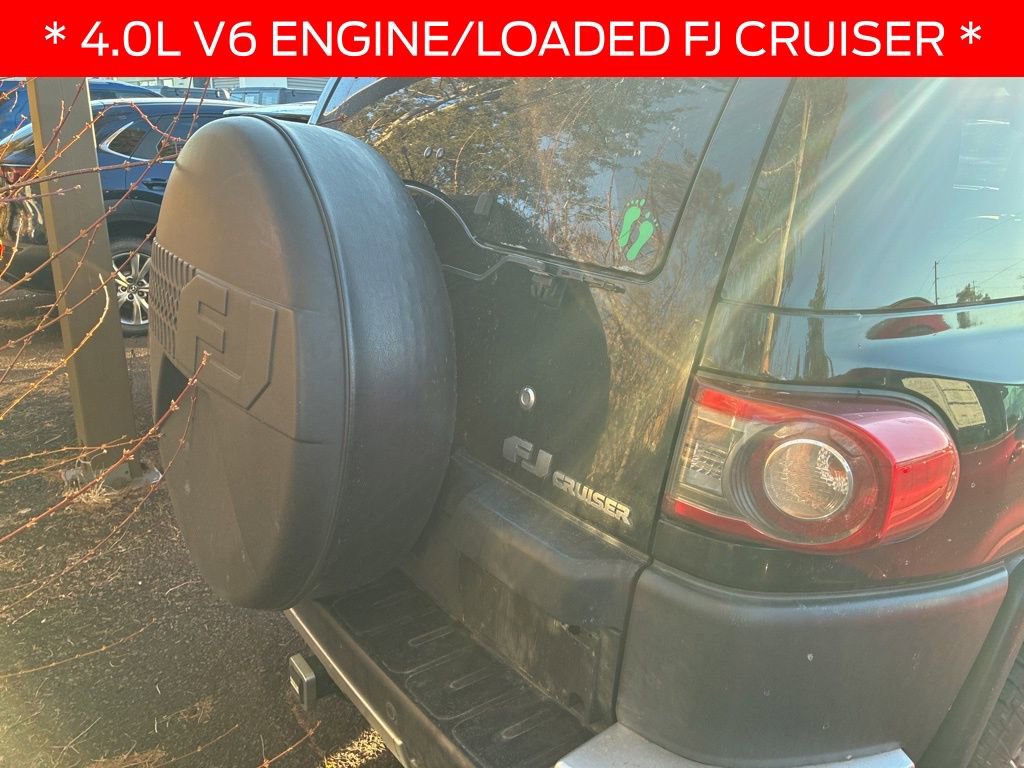 Used 2013 Toyota FJ Cruiser 4WD image 6