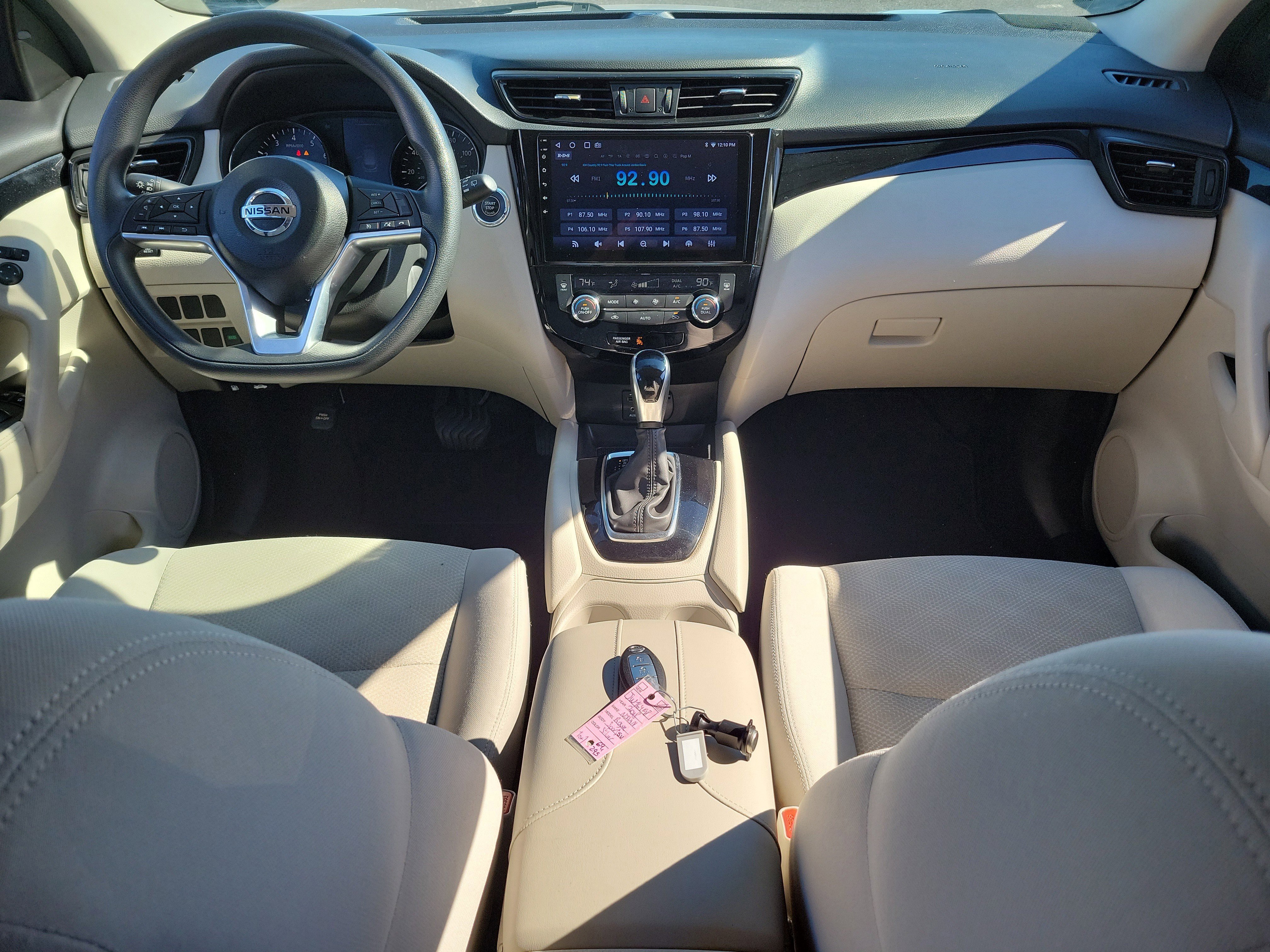 Used 2018 Nissan Rogue Sport SV image 14