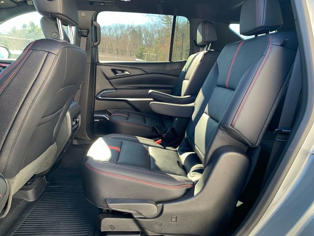 Used 2026 Chevrolet Traverse RS AWD/4WD image 18