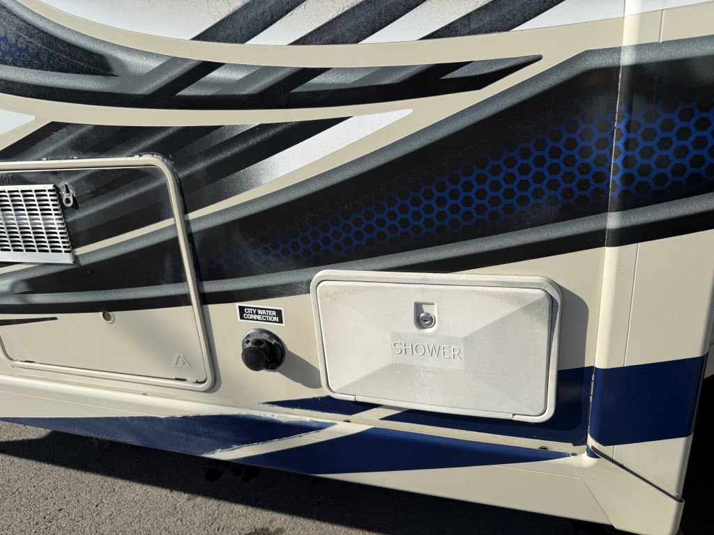 Used 2017 Ford E-450 and Econoline 450 Super Duty w/ Motorhome Prep Package RWD image 18