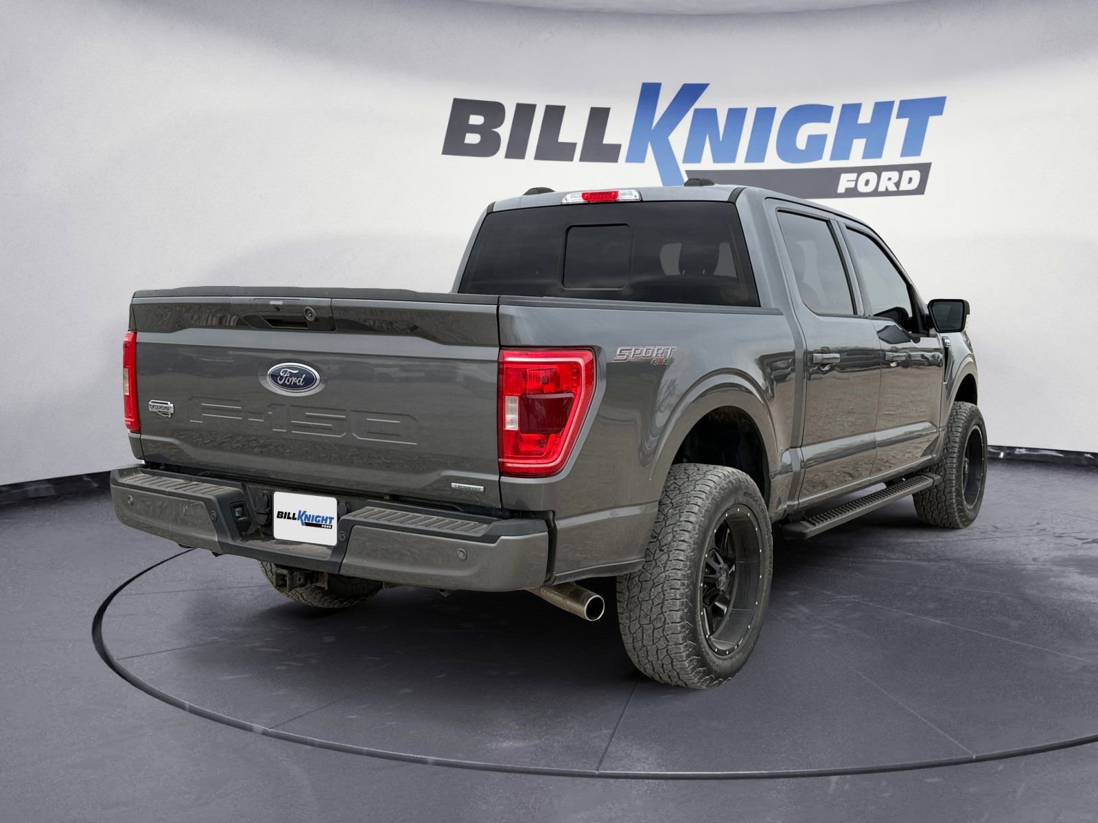Used 2023 Ford F150 XLT w/ Equipment Group 302A High image 5