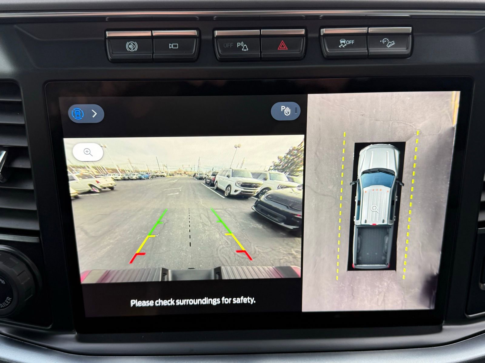 Used 2023 Ford F450 Limited w/ FX4 Off-Road Package image 40